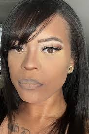 Shayna Smith's Instagram, Twitter & Facebook