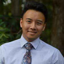 Sean Tio's Instagram, Twitter & Facebook