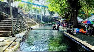 Pada hari minggu lala jalan jalan ke kebun binatang ragunan alias jakarta zoo. 50 Tempat Wisata Di Surakarta Dan Harga Tiket Masuk 2021