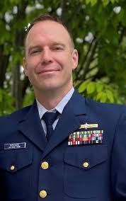 Julie Kuck's Instagram, Twitter & Facebook