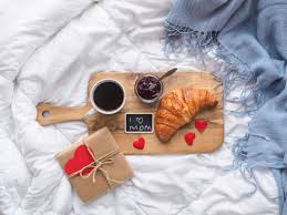 Sometimes the best birthday gifts for mom are the ones that celebrate her motherhood. Happy Mother S Day 2020 Gifts 10 Gift Ideas To Pamper Your Mother During The Lockdown