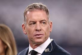 Miami Dolphins Fire Offensivr Line Coach Pat Flaherty, promote Dave  DeGuglielmo