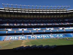 +34 913 98 43 00. Madrid Eine Tour Durch Das Santiago Bernabeu Stadion Misses Backpack