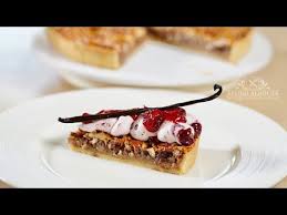 Pecan Pie Bruno Albouze Youtube In 2020 Almond Recipes Pecan Tarts Pecan Tarts Recipe
