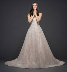 Lazaro 2018 Wedding Dress Available At Esposa Prive Stores Dubai And Downtown Beirut Gorgeous Gowns Elegant Wedding Gowns Bridal Gowns