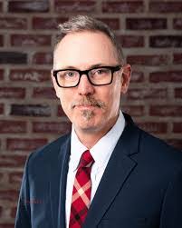 Justin Fortney's Instagram, Twitter & Facebook