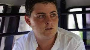 Karen Hermiz's Instagram, Twitter & Facebook