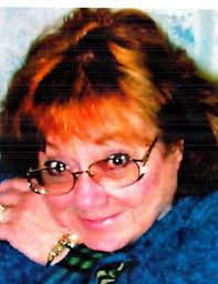 Sandra Bremer's Instagram, Twitter & Facebook