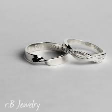 Wedding Ring Set His And Her Promise Rings Couples By Jewelryrb Hisandhersdiamondweddingringsets Cincin Perkawinan Cincin Tunangan Cincin Kawin