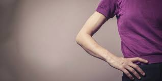 The way your hip flexors and lower back muscles attach to the pelvis makes them particularly prone to this bend. 7 Workout Mistakes Setting You Up For Big Time Hip Pain Prevention