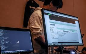 Met deze tool kan je de meest gebruikte rats makkelijk verwijderen als mensen het illegaal op je gebruiken wachtwoorden stelen etc en je kan ze ip alles achterhalen kijk de video voor dat. How To Simulate A Rat On Your Network With Shinobot Null Byte Wonderhowto