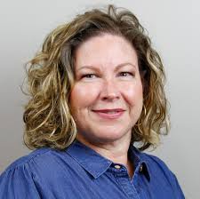 Lana Melton's Instagram, Twitter & Facebook