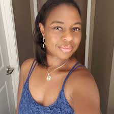 Clarissa Shields secures $15M to fight #LailaAli. Days after the boxing  legend said she wouldn't fight for less than $15 million, Shields says the  money is secured. "Laila, I'm here with my