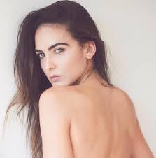 Dân mạng truy tìm thông tin cô gái 'gây thương nhớ' là f...