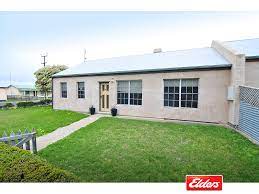 You'll receive daily or weekly emails (your choice) from point2, with new listings which fit your criteria, while they're fresh on the market. 16 Elizabeth Street Robe Sa 5276 Realestate Com Au