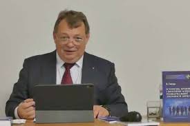 Бывший глава службы внешней разведки украины виктор гвоздь скончался в больнице после неудачного погружения в море на отдыхе в египте. M8xqgrve0mkdum