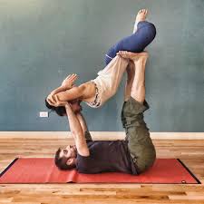 Partner Yoga Ubung Und Anleitung Vital Partner Yoga Yoga Yoga Ubungen