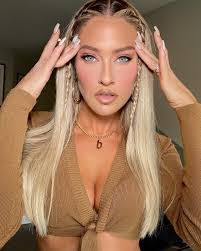 Ralph Conyers's Instagram, Twitter & Facebook