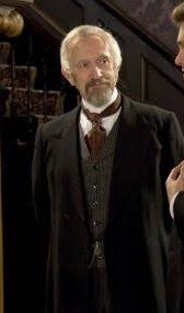 Les pirates des sept mers ont du souci à se faire. Jonathan Pryce Filmography List Of Jonathan Pryce Movies And Tv Shows Famousfix