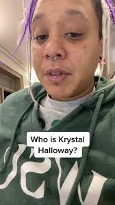 Crystal Hollobaugh's Instagram, Twitter & Facebook