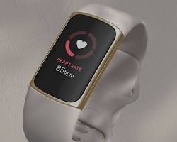 صورة جهاز Fitbit Charge 5