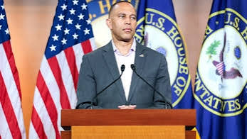 33 diputados dem�cratas de la C�mara de Representantes rompen con Jeffries mientras el partido se divide por Israel