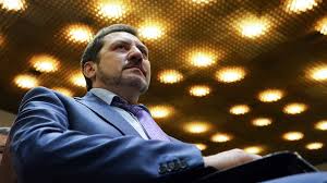 Персона юрченко евгений валерьевич, биография, карьера, назначение на пост президента вфла, уход с поста президента вфла, 2021 вхождение в число совладельцев ростовского. Nedolgij No Slozhnyj Period Prezident Vfla Yurchenko Obyavil Ob Uhode So Svoego Posta Rt Na Russkom