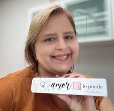 Domingo a las 9:00am @NotiUno estará a cargo del programa Marcos Santana  Andújar. Tendrá de invitada a Vilmarie Rivera Sierra. Ambos son  profesionales competentes, especialistas en prevención de violencias y en  temas