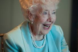 Patricia Lowrie's Instagram, Twitter & Facebook