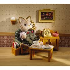 Furniture set fits inside the rooms of calico critters homes including red roof cozy cottage and red roof country home. Calico Critters Deluxe Living Room Set West Side Kids