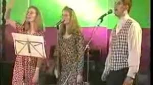 F bb c cristo reina sentado en los cielos f bb c cristo reine firme en su trono f bb c cristo reina alegrate sion f bb c cristo reina en mi corazon / dm am reconocemos que tu eres dios bb by jaime murrell. Jaime Murrell Cristo Reina En Vivo 1995 Youtube