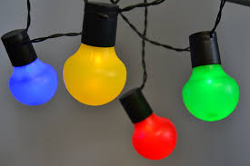 Jetzt günstig die wohnung mit gebrauchten möbeln einrichten auf ebay. Led Lichterkette 5 M Mit 20 Bunten Birnen Fur Partybeleuchtung Aussen Spielturm Aus Holz Fur Den Garten Kaufen