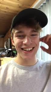 Alex Sampson Hair Tutorial