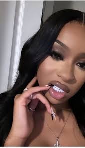 I was getting ready for my date, make up done & almost finish dressing and  received this text . How would yall feel ?