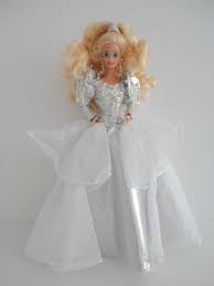 Barbie Happy Holidays 1992 Blond 1429 In 2020 Holiday Barbie Dolls Happy Holidays Barbie Holiday Barbie