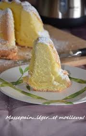 Massepain Gateau Leger Et Moelleux Le Sucre Sale D Oum Souhaib Recette Massepain Recette Gateau Moelleux Gateaux Et Desserts