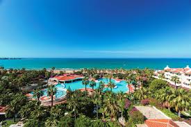 Der badeort bodrum mit seiner mittelalterlichen kreuzritterburg, fethiye mit seinen stränden, inseln und buchten wie auch myra, als ort von felsengräbern gehören dazu, wenn sie sich für eine übernachtung in der türkei entscheiden. Hotel Defne Star Side Turkische Riviera Urlaub Ab Dortmund