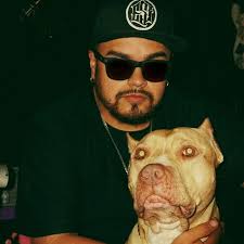 Zelva Klandeztina Ecr added a new...