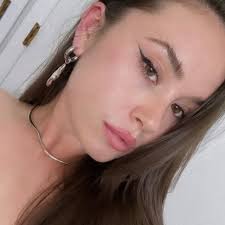 Danielle Downes (@danielle_downes) • Instagram photos and videos