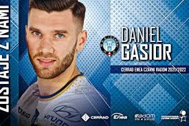 Siatkówka: Daniel Gąsior zostaje w Radomiu