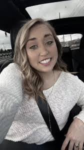 Lisa Etchison's Instagram, Twitter & Facebook