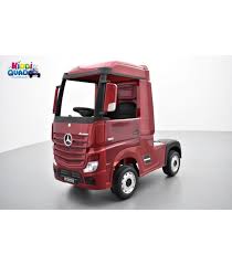 Mercedes Actros Rouge Metallise 2 X 12v Camion Electrique Enfant 12 Volts Telecommande Parentale 2 4 Ghz 12v 14ah 4 Moteurs Kiddi Quad