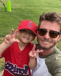 Nelson Kruger's Instagram, Twitter & Facebook