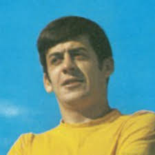 Manuel Leon's Instagram, Twitter & Facebook