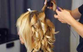 They look great on virtually everyone, since the effortless look flatters all face shapes they key to making great waves is pairing the right hair products and tools with these genius styling tips and tricks from our favorite hair pros and the. Tutorial For Beach Waves With Short Hair