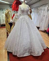 Kaufen sie die besten brautkleider 2021 online bei irenekleider.de. Butik Prishtina Startseite Facebook