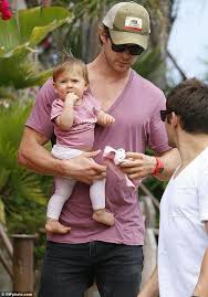 Actor chris hemsworth with wife elsa pataki and three children joined 5000 people at the global climate strike in byron bay. Chris India Chris Hemsworth Kids Chris Hemsworth Wife Chris Hemsworth