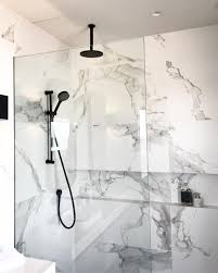 Snapshots From The Banc Innovateinteriors Innovatearchitects Bancapartments Cronulla S Modern Marble Bathroom Black Marble Bathroom White Marble Bathrooms