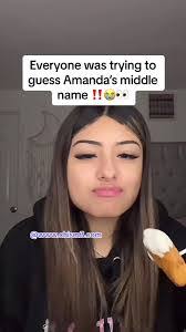 Amanda Nace's Instagram, Twitter & Facebook