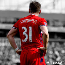 Football world champion with @dfb_team former player of @fcbayern, @manutd & @chicagofire expert at @sportschau. Bastian Schweinsteiger On Twitter 31 Days Until My Testimonial Match Servusbasti